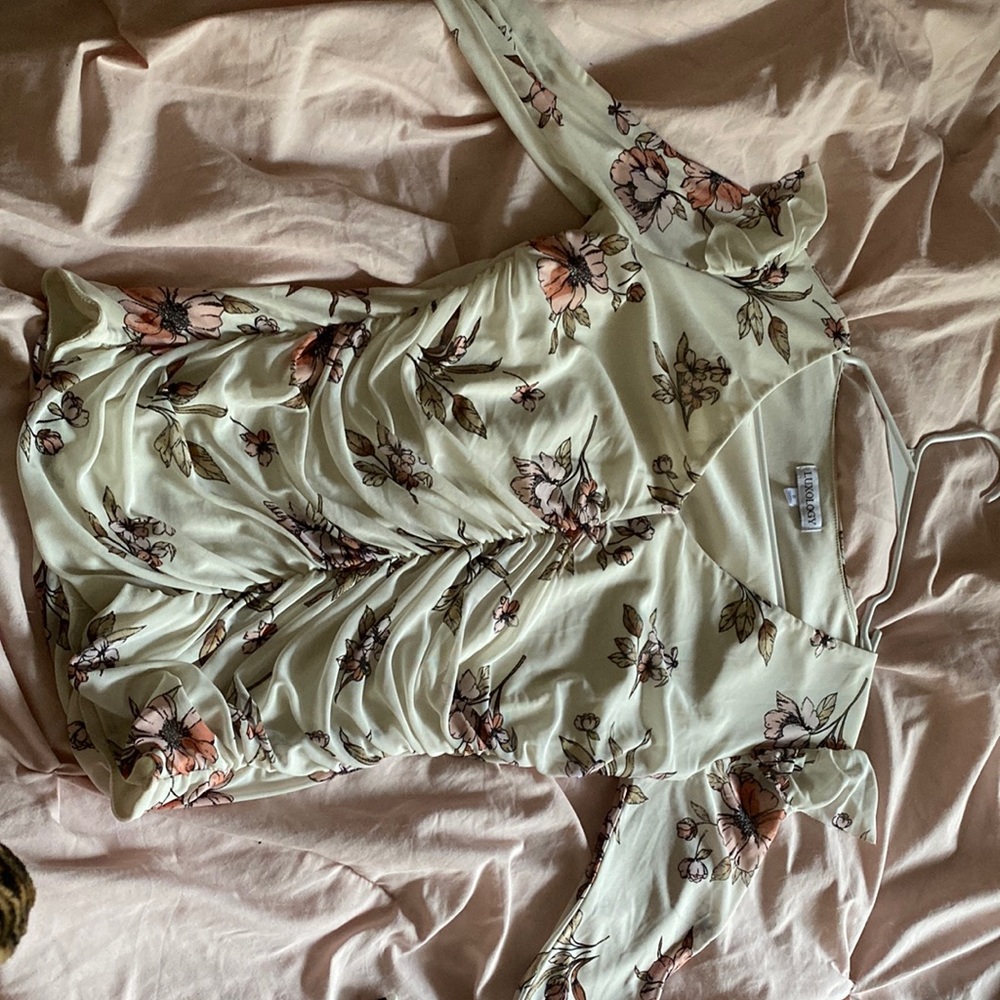 Luxology Long sleeve dress shirt size S